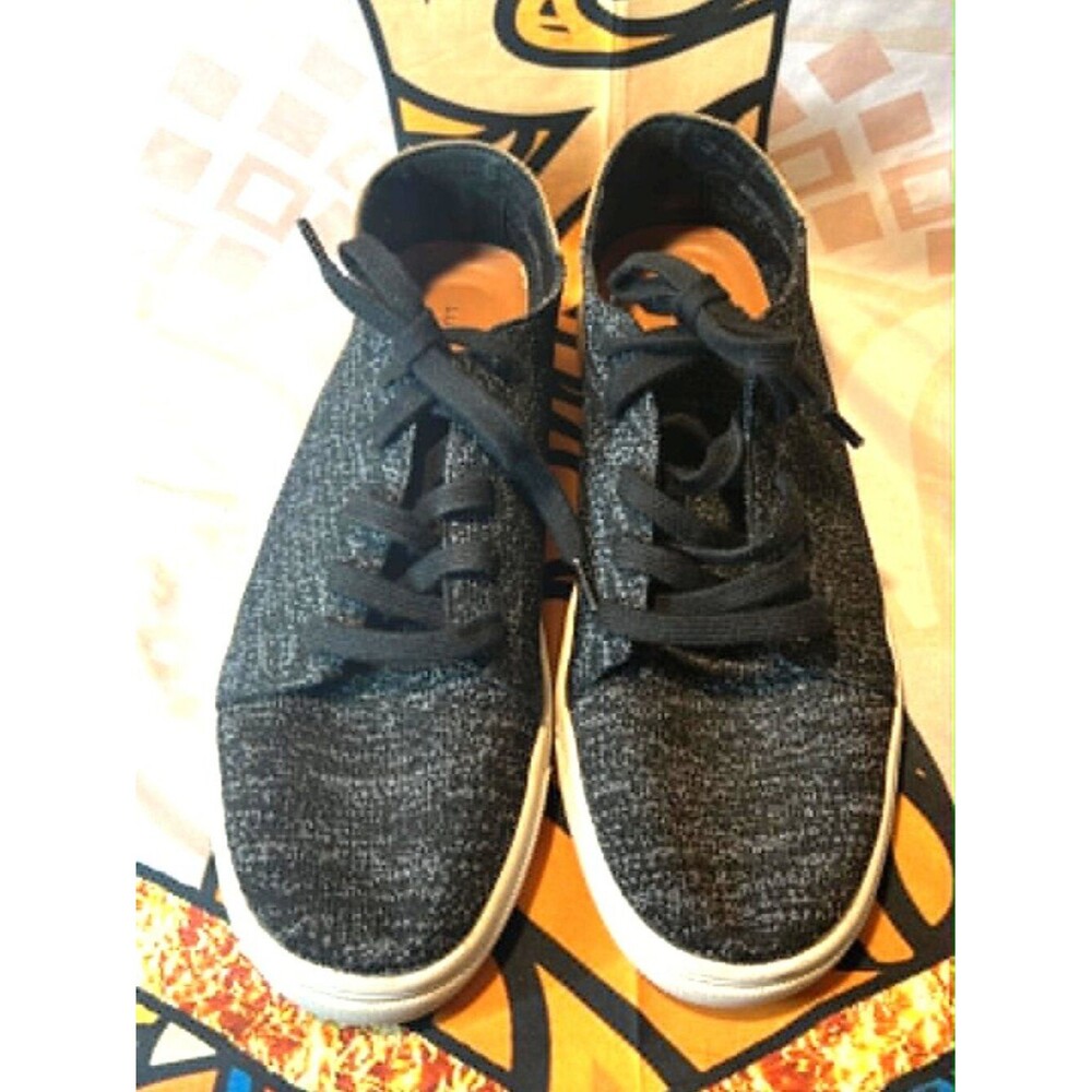 Lucky Brand Textured Knit Sneakers – Size 38.5